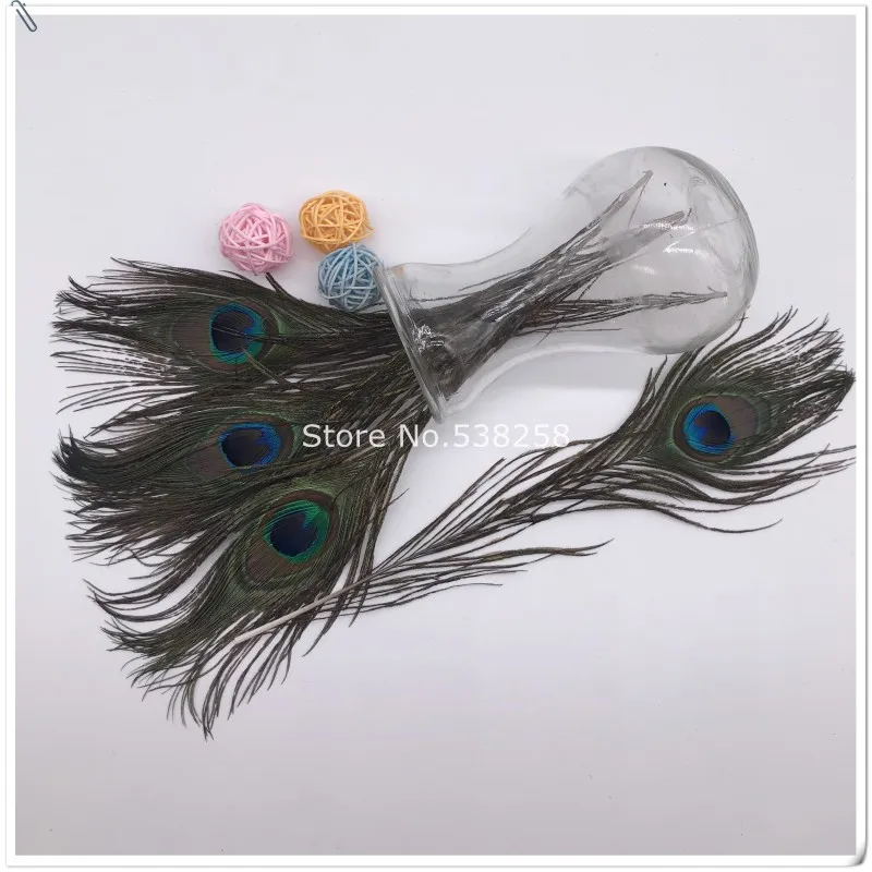 100pcs/lot 40-45cm peacock feather for party performance wedding headwer HatHair accessories
100pcs/lot 40-45cm peacock feather for party performance wedding headwer HatHair accessories