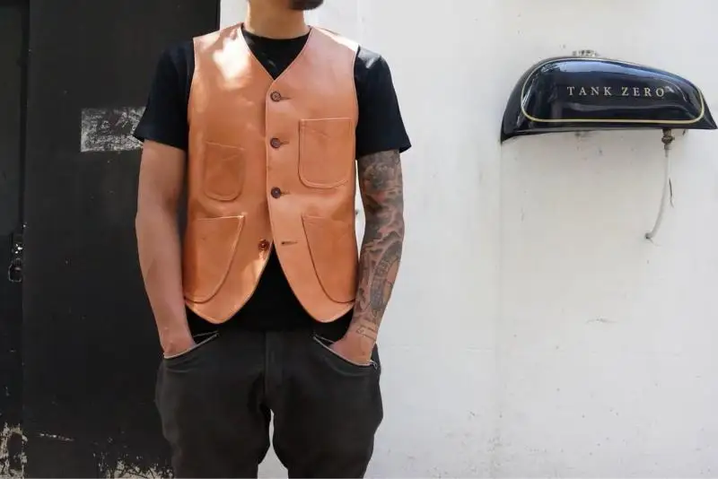 Free shipping,100% Genuine leather jacket,mens Wax oil cowhide vest.brown vintage jackets,quality slim vest,style coat
Free shipping,100% Genuine leather jacket,mens Wax oil cowhide vest.brown vintage jackets,quality slim vest,style coat