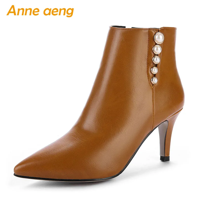 2018 New Winter Women Ankle Boots High Thin Heel Pointed Toe Zipper Pearl Sexy Ladies Women Shoes Brown Short Boots Big Size
2018 New Winter Women Ankle Boots High Thin Heel Pointed Toe Zipper Pearl Sexy Ladies Women Shoes Brown Short Boots Big Size