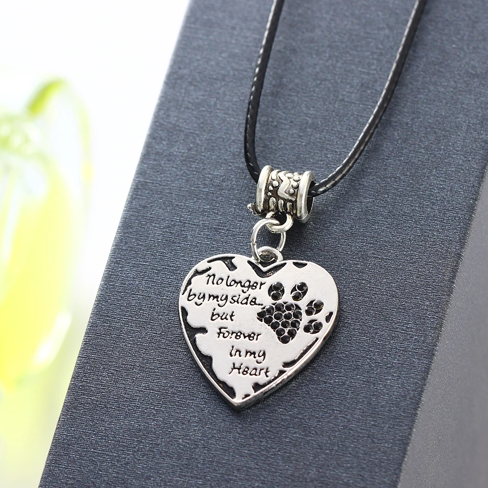 24PC/Lot No Longer By My Side Heart Pendant Necklace Crystal Pet Claw Paws Leather Rope Jewelry Women Family Friends Collar Gift
24PC/Lot No Longer By My Side Heart Pendant Necklace Crystal Pet Claw Paws Leather Rope Jewelry Women Family Friends Collar Gift
