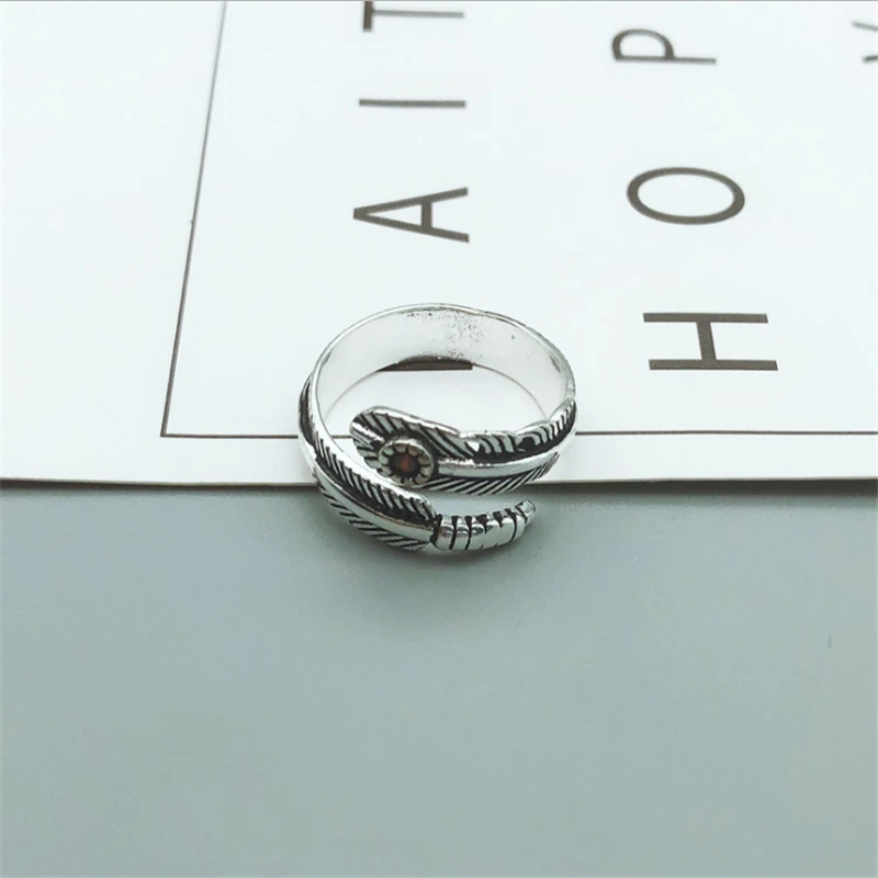 Anel Masculino Anillos Masculino 100% Rings For Feather&red Cz Vintage Thai Jewelry Open Ring For Lover Best Gift
Anel Masculino Anillos Masculino 100% Rings For Feather&red Cz Vintage Thai Jewelry Open Ring For Lover Best Gift