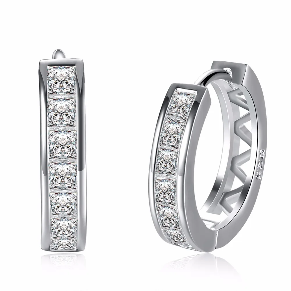 Fashion sterling silver ear ring simple women's ear ring AAA zircon ear ring hollow women's sterling silver jewelry
Fashion sterling silver ear ring simple women's ear ring AAA zircon ear ring hollow women's sterling silver jewelry