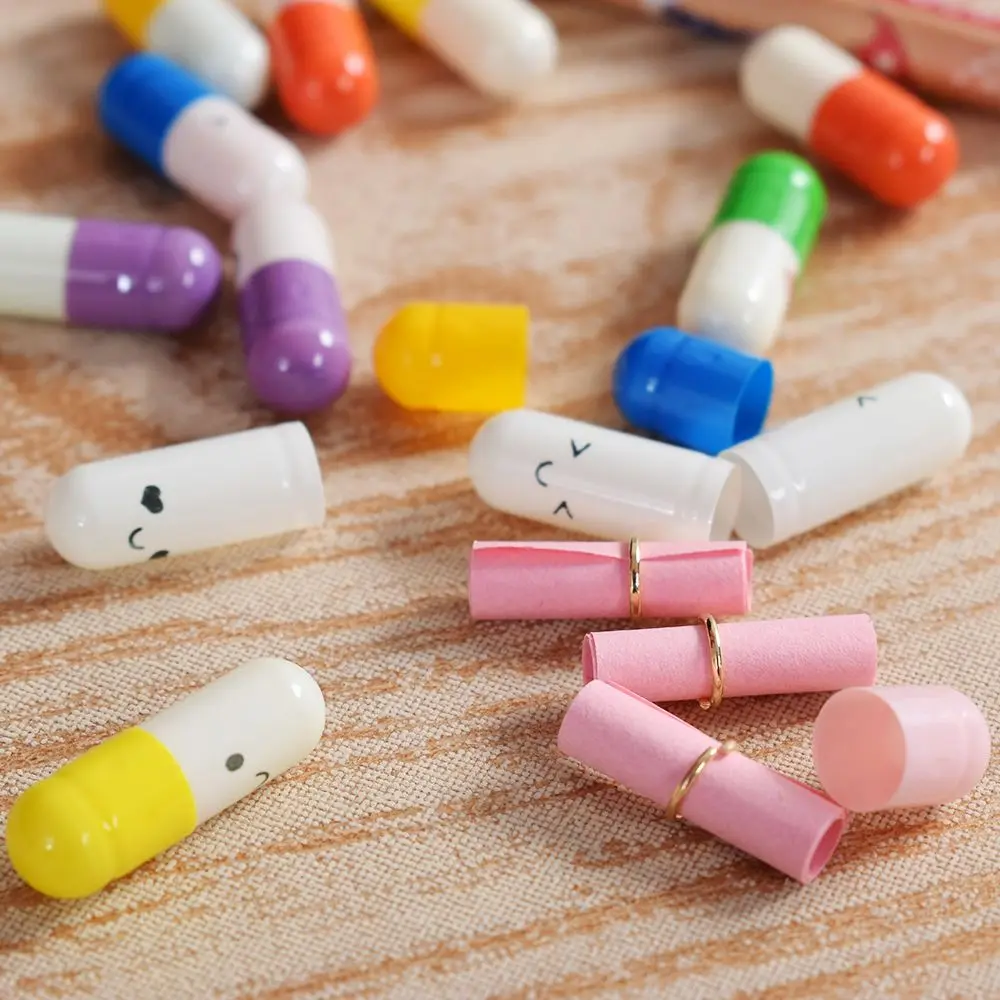 Love Blank Message Capsule Envelope Letter Paper for Children Pill Capsule Message Letter Kawaii Emoticon Smile Pill 50 pcs/lot
Love Blank Message Capsule Envelope Letter Paper for Children Pill Capsule Message Letter Kawaii Emoticon Smile Pill 50 pcs/lot