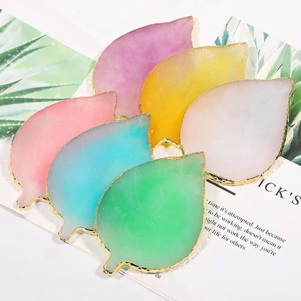 Leaf-shaped Resin Agate Piece Jewelry Display Board Nail Palette Photography Props
Leaf-shaped Resin Agate Piece Jewelry Display Board Nail Palette Photography Props