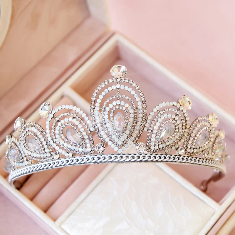 Vintage Peacock Crystal Handmade Tiara Bridal Hair Accessories Wedding Quinceanera Rhinestone Tiaras Crowns Pageant Hairwear
Vintage Peacock Crystal Handmade Tiara Bridal Hair Accessories Wedding Quinceanera Rhinestone Tiaras Crowns Pageant Hairwear