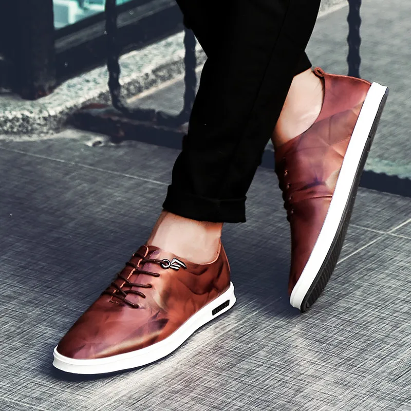 AKZ British style Men Casual shoes 2018 Spring Summer cow leather Breathable Comfortable Male Flats shoes for man size 38-43
AKZ British style Men Casual shoes 2018 Spring Summer cow leather Breathable Comfortable Male Flats shoes for man size 38-43