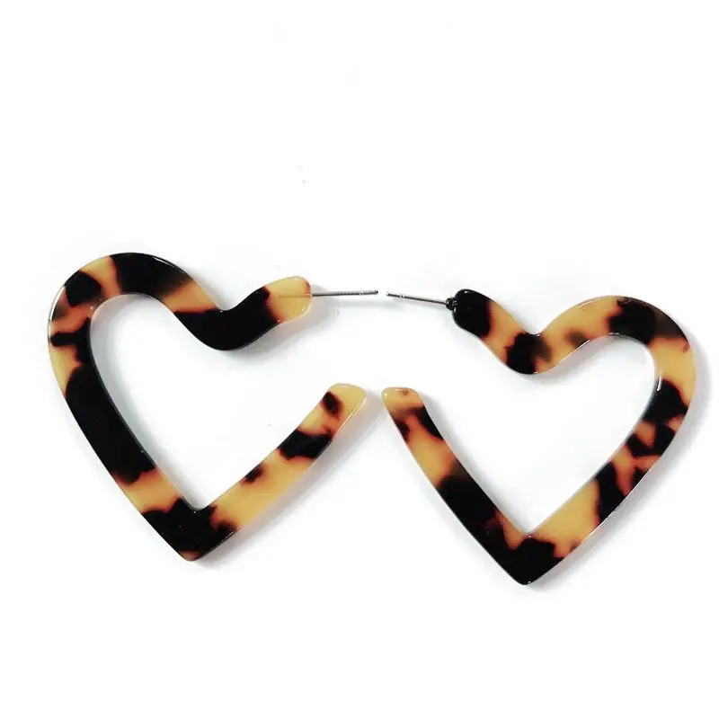 Sweet Simple Heart Resin Tortoise Fashion Earrings Leopard Print Piercing Ear Jewelry
Sweet Simple Heart Resin Tortoise Fashion Earrings Leopard Print Piercing Ear Jewelry