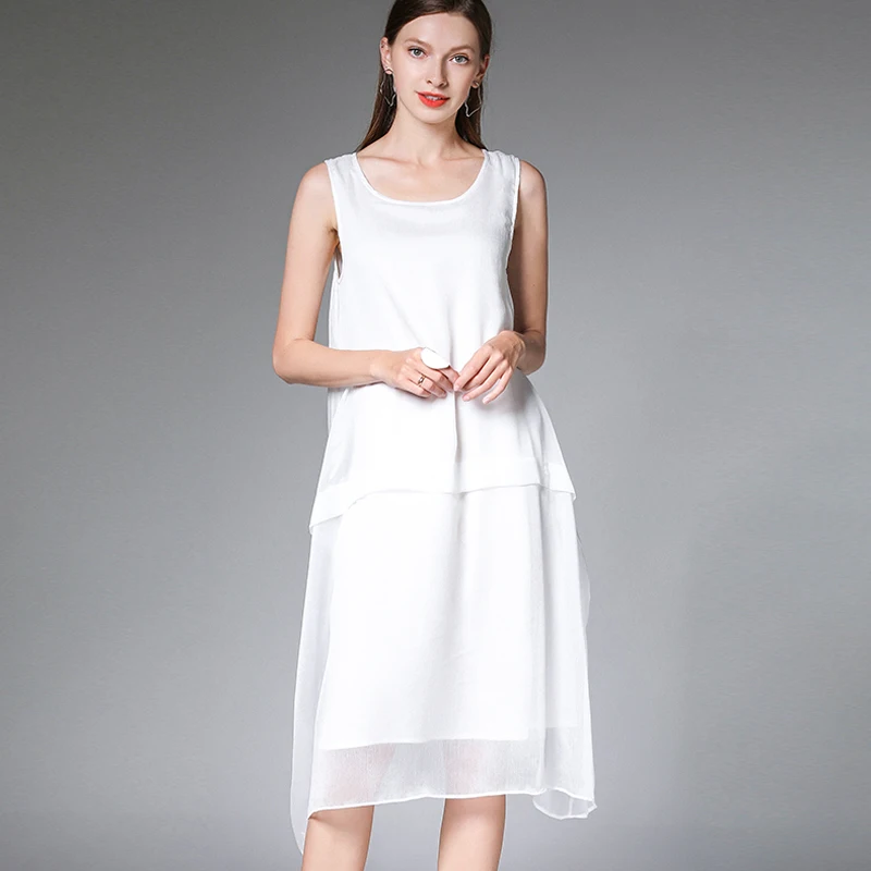 Large size casual fashion loose sleeveless Chiffon dresses women joint high waist Elegant dress long dress big size show thin
Large size casual fashion loose sleeveless Chiffon dresses women joint high waist Elegant dress long dress big size show thin