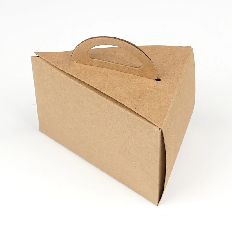 13*9.5*9cm Triangle Cake Box With Handle Brown Cake Box Food Packaging 100pcs/lot Free shipping
13*9.5*9cm Triangle Cake Box With Handle Brown Cake Box Food Packaging 100pcs/lot Free shipping
