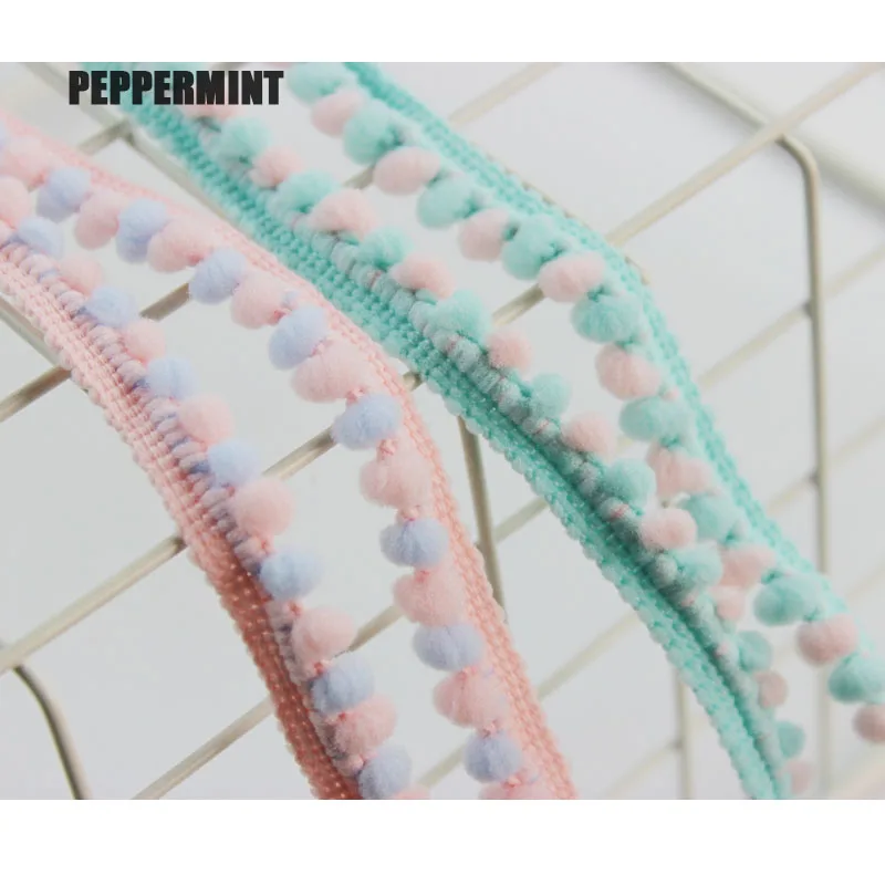 3yards/lot Fringed Ball Trim 12mm Pom Pom Lace Ball Braid Lace Fringe Ribbons Fabric DIY Sewing Handmade Accessory
3yards/lot Fringed Ball Trim 12mm Pom Pom Lace Ball Braid Lace Fringe Ribbons Fabric DIY Sewing Handmade Accessory