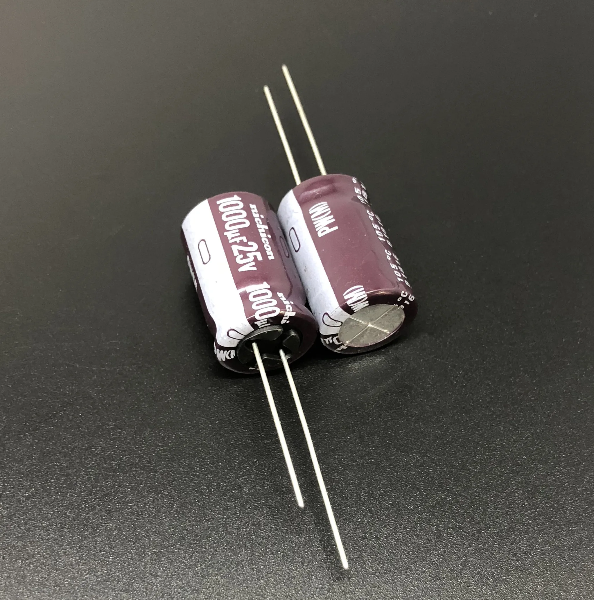 10 шт./100 шт. 1000 мкФ 25В NICHICON PW серия 12 5x20 мм низкое сопротивление длительный срок