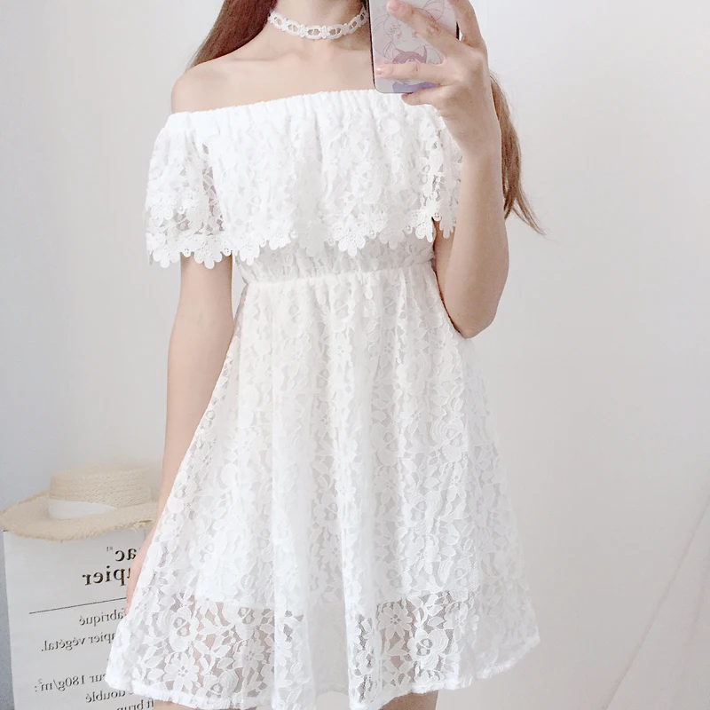 Spring and summer new women students Slash neck strapless dress long lace stitching fashion temperament sweet Lolita Dress
Spring and summer new women students Slash neck strapless dress long lace stitching fashion temperament sweet Lolita Dress