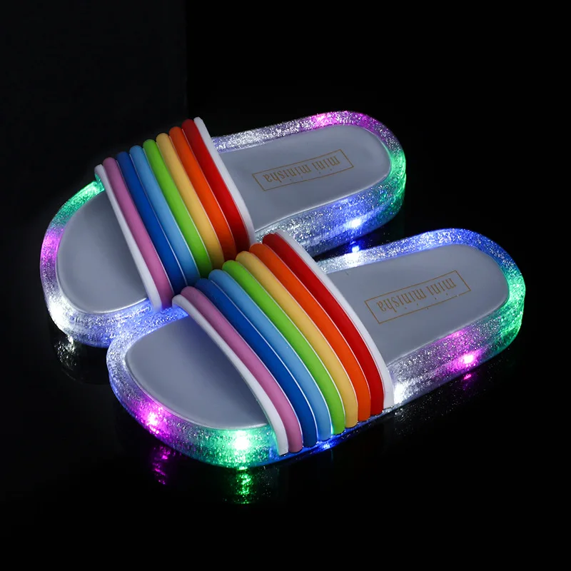 Children's Sandals for Girls Rainbow Straps Baby Slippers Kid's Summer Outdoor LED Flash lighted Slipper Princess Shoes Luminous
Children's Sandals for Girls Rainbow Straps Baby Slippers Kid's Summer Outdoor LED Flash lighted Slipper Princess Shoes Luminous