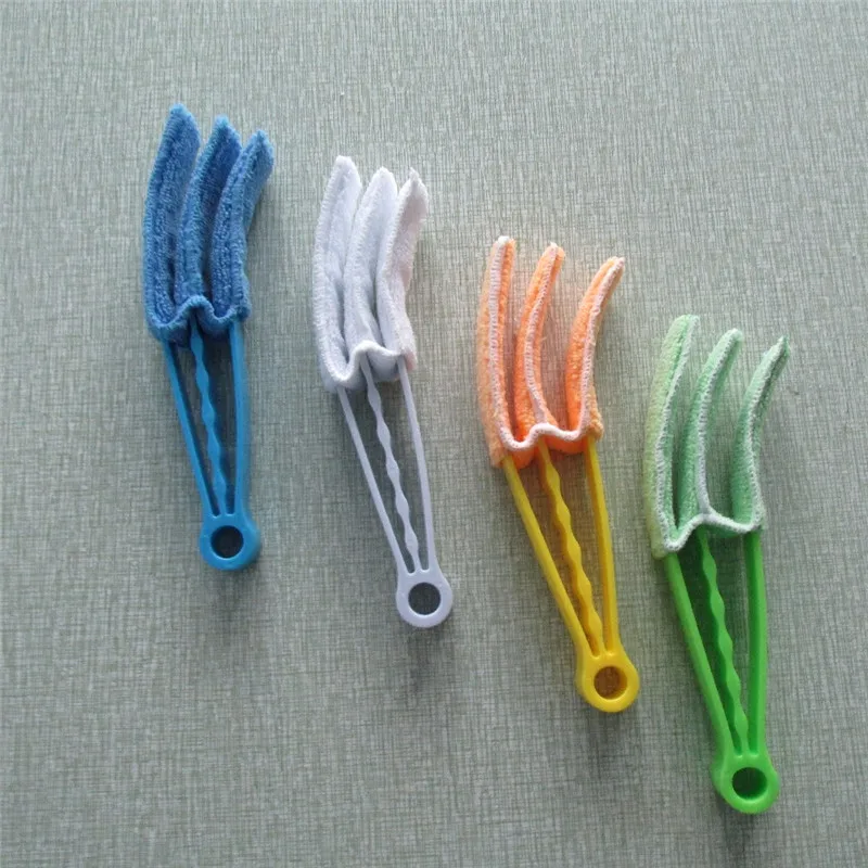 Cleaning 3-blades Window Blinds Brush Air Conditioning Cleaner Shutter Home Tool Multifunctional Dust Cleaning Brush
Cleaning 3-blades Window Blinds Brush Air Conditioning Cleaner Shutter Home Tool Multifunctional Dust Cleaning Brush