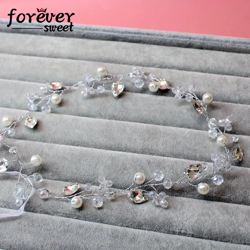 Свадебная тиара ручной работы с белыми кристаллами и жемчужинами|wedding tiara|pearl