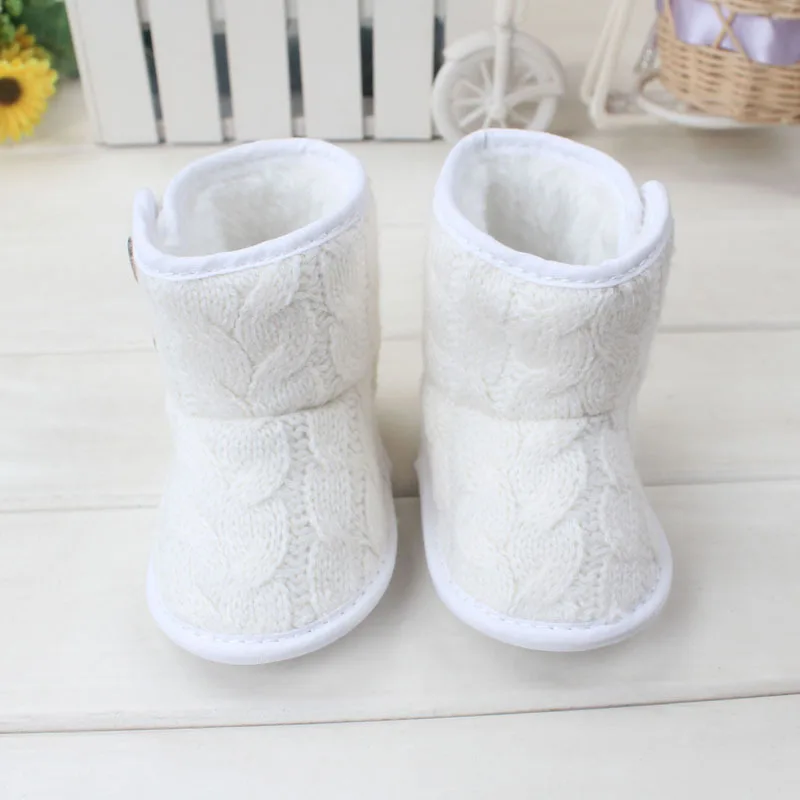 Hot sale winter baby shoes warm snow boots for 3-18M years kids suede toddle shoes free shipping
Hot sale winter baby shoes warm snow boots for 3-18M years kids suede toddle shoes free shipping