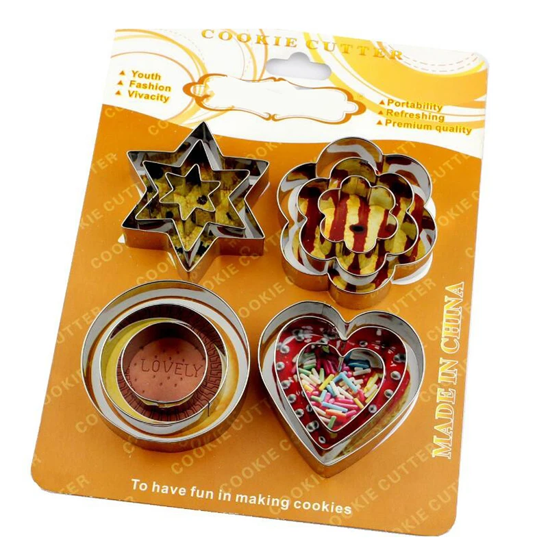12pcs/set Christmas Cookie Cutter Mold 3D Stainless Steel Biscuit Mould Biscuit Cake Decoration Baking Tools
12pcs/set Christmas Cookie Cutter Mold 3D Stainless Steel Biscuit Mould Biscuit Cake Decoration Baking Tools