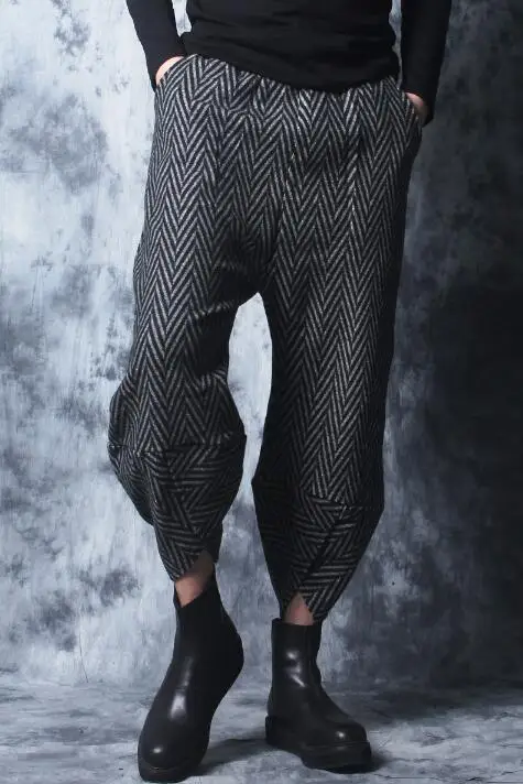 New Hip Hop Aladdin Hmong Baggy Cotton Linen Harem Pants Men Plus Size Wide Leg Trousers New Boho Casual Pants Cross-pants
New Hip Hop Aladdin Hmong Baggy Cotton Linen Harem Pants Men Plus Size Wide Leg Trousers New Boho Casual Pants Cross-pants