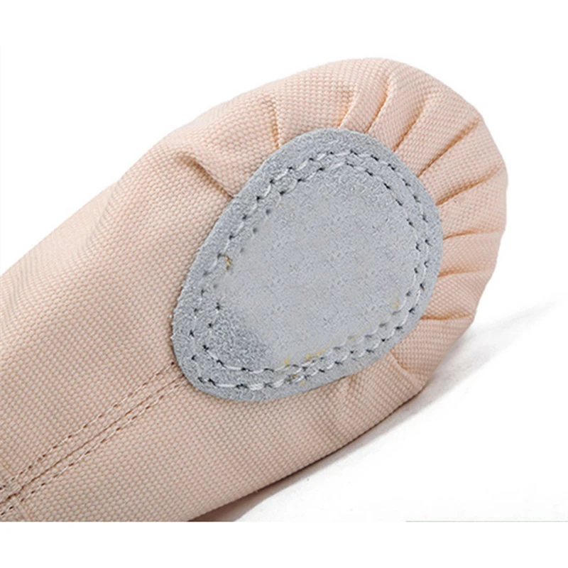 shose for girls pointe shoes women canvas ballet shoes kids dance shoes Soft ballet flats for dancing ballerina dance slippers
shose for girls pointe shoes women canvas ballet shoes kids dance shoes Soft ballet flats for dancing ballerina dance slippers