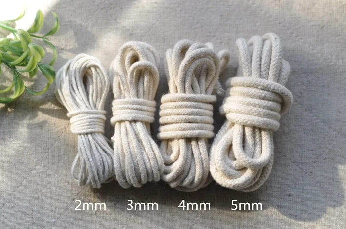 DIY accessories 2 mm / 3 mm / 4 mm / 5 mm of pure cotton stereotype strand rope Solid core round cotton rope
DIY accessories 2 mm / 3 mm / 4 mm / 5 mm of pure cotton stereotype strand rope Solid core round cotton rope