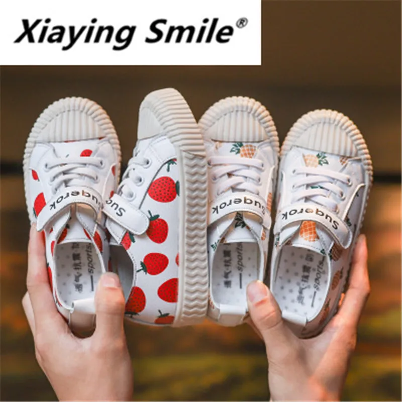Детская обувь Xiaying Smile, Новинка осени 2019, обувь для девочек с фруктами, клубникой, ананасом, волшебной палочкой, модная удобная обувь для отды...
Детская обувь Xiaying Smile, Новинка осени 2019, обувь для девочек с фруктами, клубникой, ананасом, волшебной палочкой, модная удобная обувь для отды...