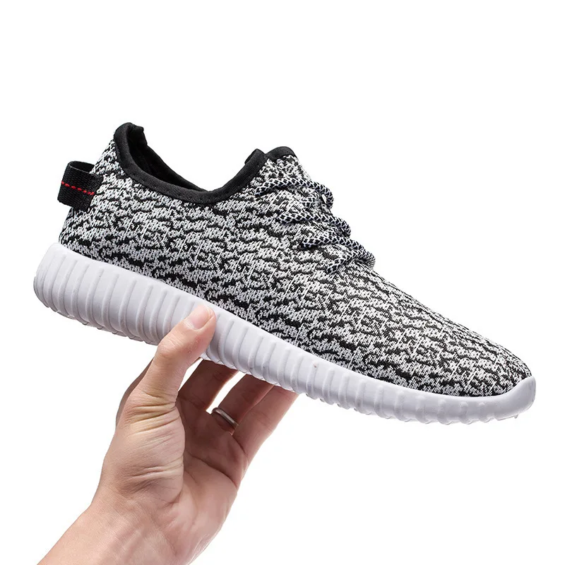 Sports wind straps shoes for men and women, foot ring strap casual shoes, round head couple casual sports shoes
Sports wind straps shoes for men and women, foot ring strap casual shoes, round head couple casual sports shoes