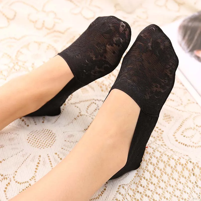 3 Pairs / Bag Of Thin Cotton Women Socks Versatile Lace Short Lace Socks Breathable Sweat-absorbent Non-Slip Tube Net Socks SW43
3 Pairs / Bag Of Thin Cotton Women Socks Versatile Lace Short Lace Socks Breathable Sweat-absorbent Non-Slip Tube Net Socks SW43