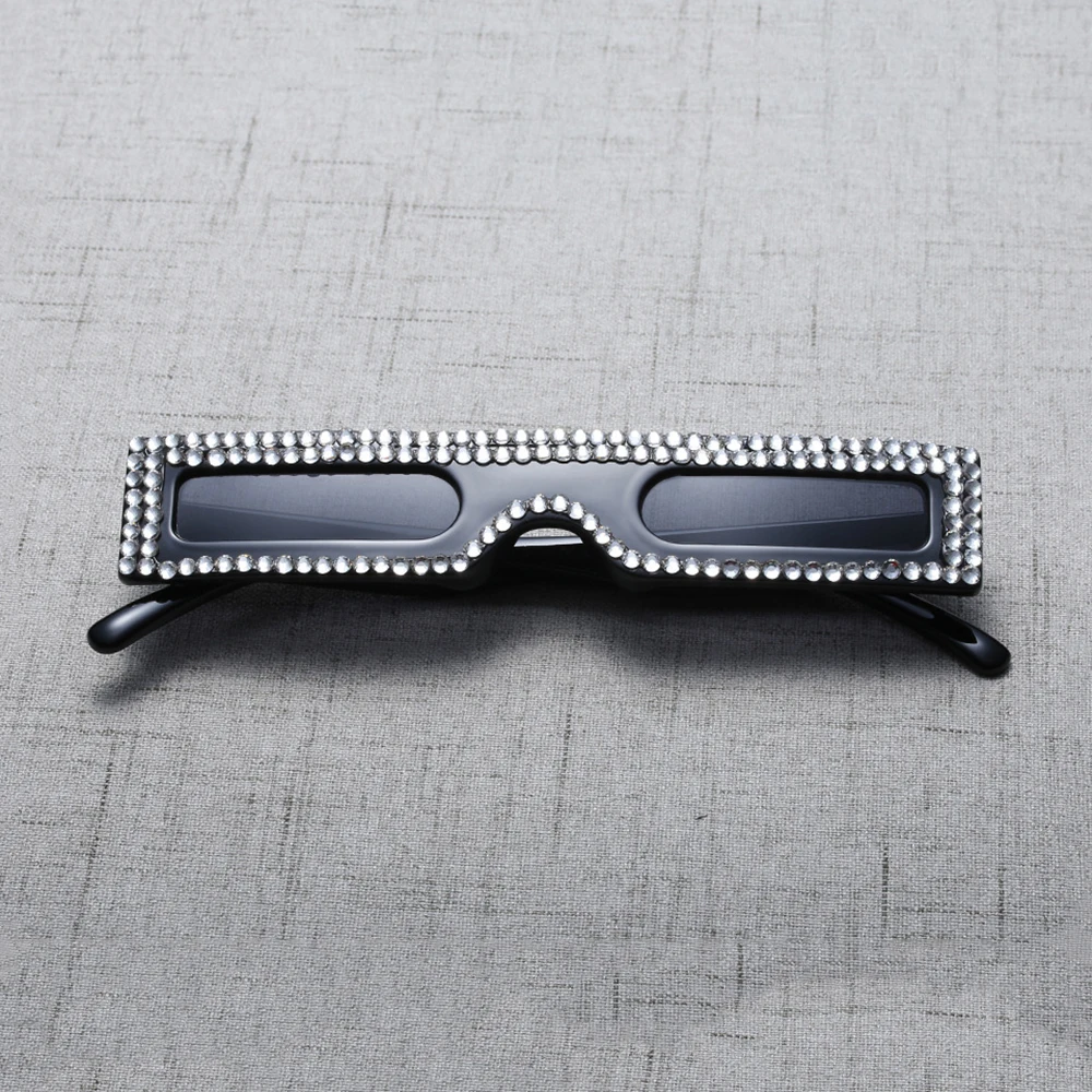 Rhinestones Fashion Sunglasses Womens Stylish Catwalk Magazine Sunglass Concert Show Eyewear Shades for Women A92143-FDY
Rhinestones Fashion Sunglasses Womens Stylish Catwalk Magazine Sunglass Concert Show Eyewear Shades for Women A92143-FDY