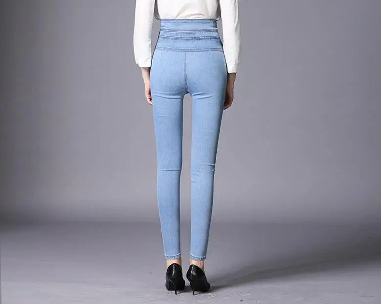 Women's winter high waist zipper stretch jeans Women's slim feet pencil pants European and American trousers
Women's winter high waist zipper stretch jeans Women's slim feet pencil pants European and American trousers