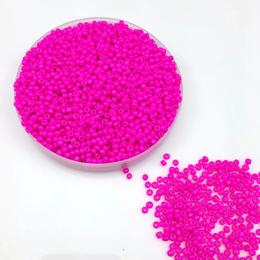 16g 1000X 2mm 12/0 Rose Pink Neon Color Opaque Round Loose Spacer Beads Cezch Glass Seed Beads Handmade Jewelry DIY Garment Bead
16g 1000X 2mm 12/0 Rose Pink Neon Color Opaque Round Loose Spacer Beads Cezch Glass Seed Beads Handmade Jewelry DIY Garment Bead