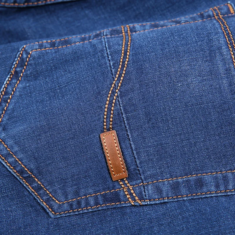3 Colors Classic Style Men Thin Jeans Summer New Style High Quality Elastic Force Slim Fit Brand Pants Blue Light Blue Trousers
3 Colors Classic Style Men Thin Jeans Summer New Style High Quality Elastic Force Slim Fit Brand Pants Blue Light Blue Trousers