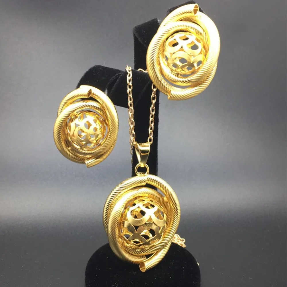 F&Y Wedding Crystal African Jewelry Sets for Women Gold Color Ball design Pendant Necklace Earrings Party Jewelry
F&Y Wedding Crystal African Jewelry Sets for Women Gold Color Ball design Pendant Necklace Earrings Party Jewelry