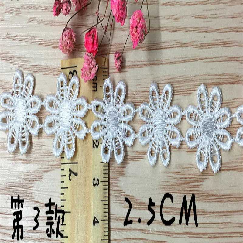 Wholesale 15yards/lot multi-widths Embroidered Lace Ribbon For Sewing Fancy Trims Garment Accessories Decoration Hot sale YA69
Wholesale 15yards/lot multi-widths Embroidered Lace Ribbon For Sewing Fancy Trims Garment Accessories Decoration Hot sale YA69