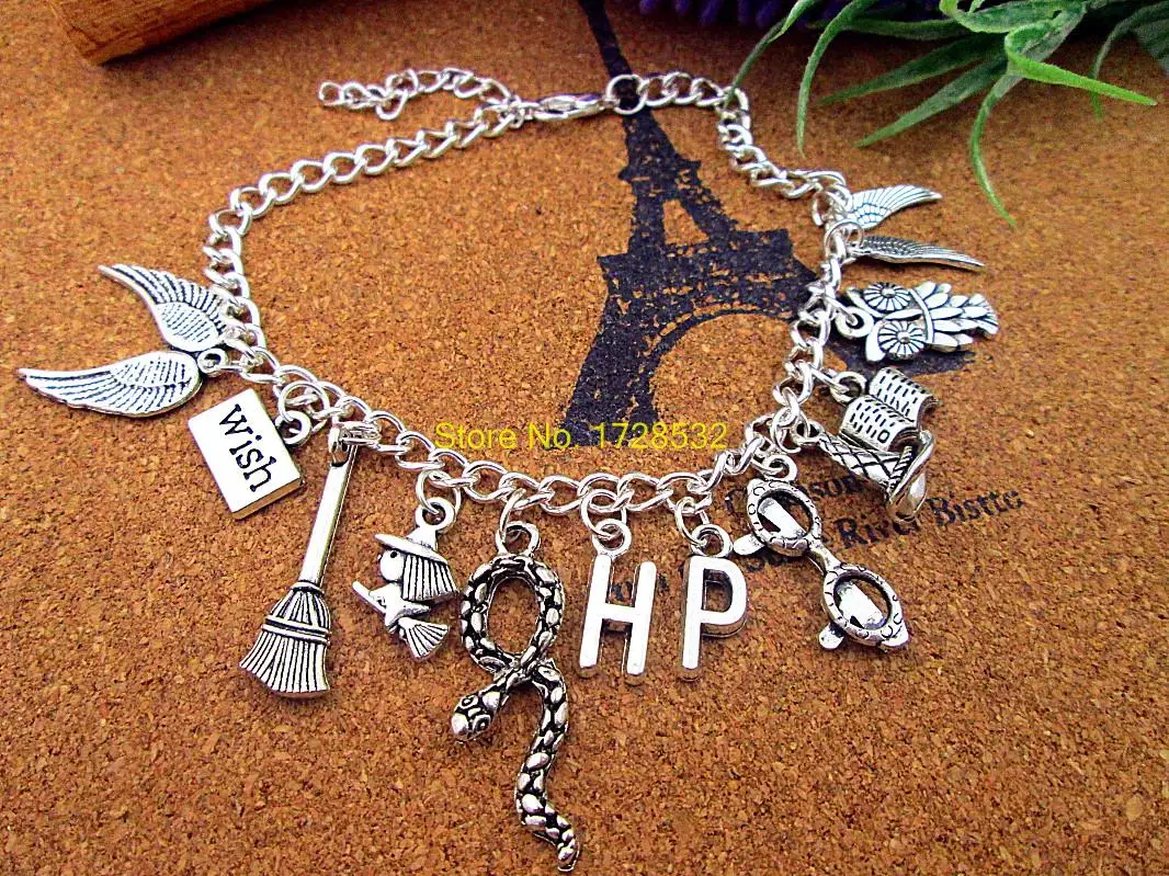 10pcs/lot Hot sale Chain length :17cm silver bracelets bangles with charm pendant necklace
10pcs/lot Hot sale Chain length :17cm silver bracelets bangles with charm pendant necklace
