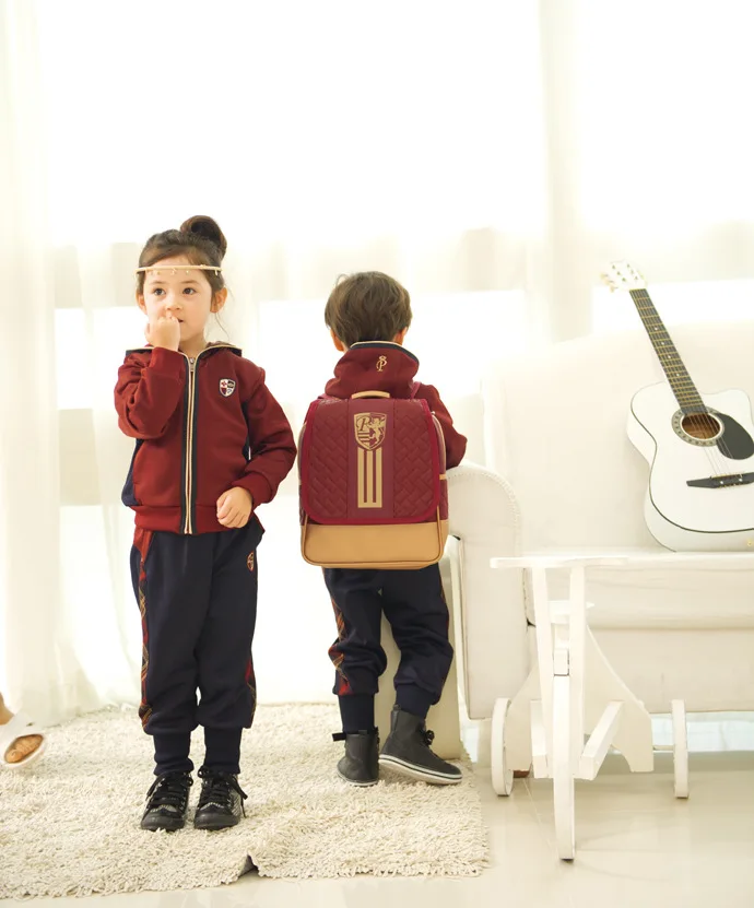 Kindergarten children fall and winter garden clothes school student uniforms Hoodies new suit custom uniforms pupils
Kindergarten children fall and winter garden clothes school student uniforms Hoodies new suit custom uniforms pupils
