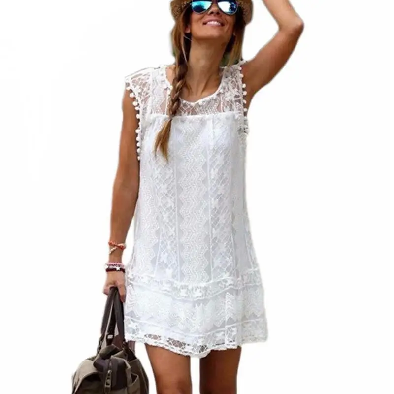 Женское летнее платье без рукавов короткое пляжное с кисточками однотонная