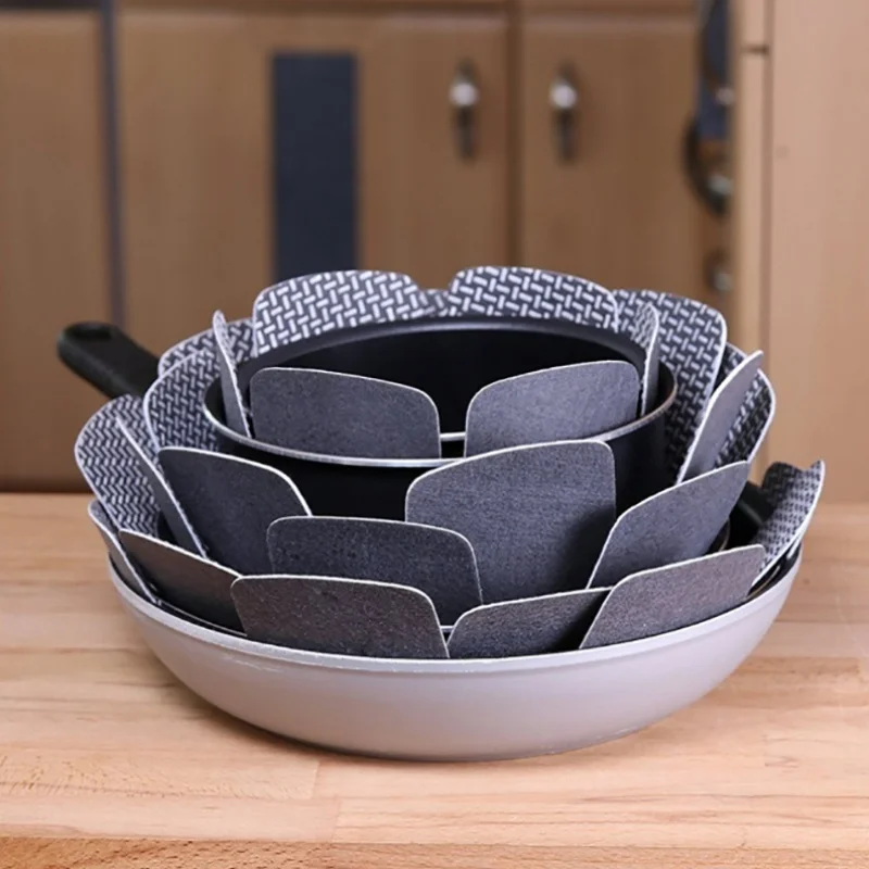 Non-woven Fabrics Pots Pans Separator Scratchproof Protectors for Table Pots Pans Placemat JJJCD59
Non-woven Fabrics Pots Pans Separator Scratchproof Protectors for Table Pots Pans Placemat JJJCD59
