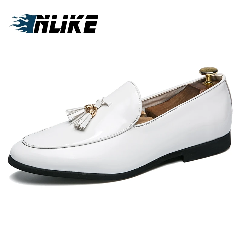 INLIKE Vintage Style Men Loafers Patent leather Tassel Fringe Slip on Formal Business Shoes Slip on Wedding Shoes
INLIKE Vintage Style Men Loafers Patent leather Tassel Fringe Slip on Formal Business Shoes Slip on Wedding Shoes