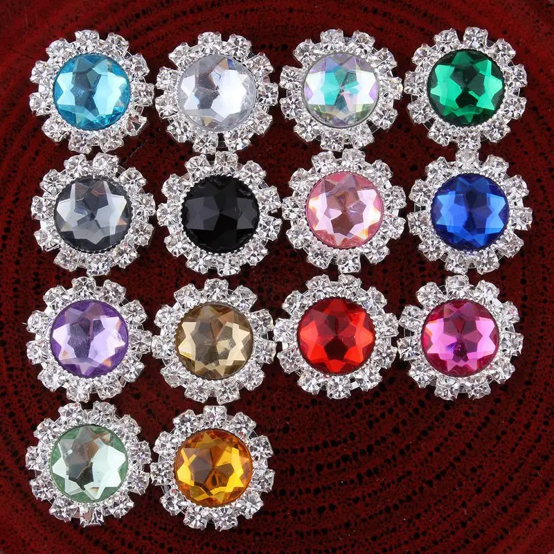 100pcs hot cakes yakeli alloy diamond crystal diamond buckle Dog DIY tire restoring ancient ways pet diy accessories 20 mm
100pcs hot cakes yakeli alloy diamond crystal diamond buckle Dog DIY tire restoring ancient ways pet diy accessories 20 mm