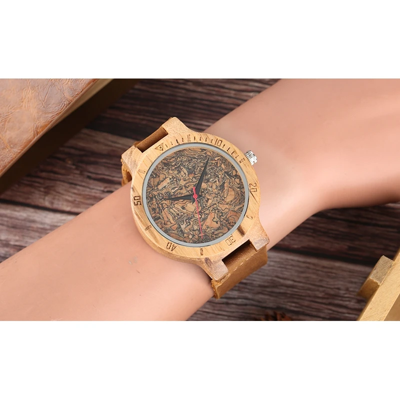 Nature Bamboo Wooden Wrist Watch Men's Sport Crackle Dial Genuine Leather Band Strap Creative Quartz Watches with Gift
Nature Bamboo Wooden Wrist Watch Men's Sport Crackle Dial Genuine Leather Band Strap Creative Quartz Watches with Gift