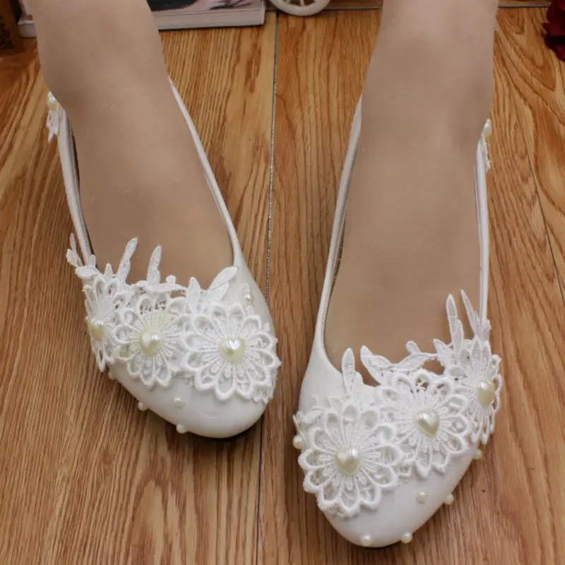 3cm low heel woman white lace wedding shoes HS015 spring autumn slip on comfortable handmade brides shoes bridesmaid shoes
3cm low heel woman white lace wedding shoes HS015 spring autumn slip on comfortable handmade brides shoes bridesmaid shoes