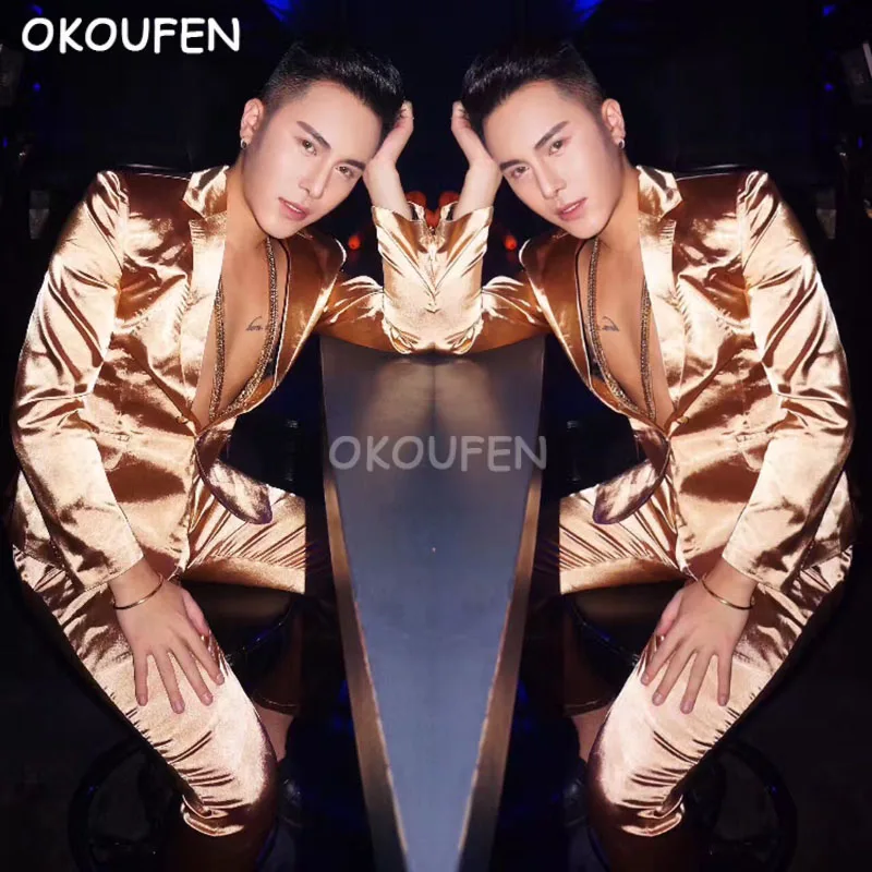 Nightclub Male Singer DJ DS perform wear Fashion Men Embroidery Slim Gold Suits Party show stage host dress suit
Nightclub Male Singer DJ DS perform wear Fashion Men Embroidery Slim Gold Suits Party show stage host dress suit