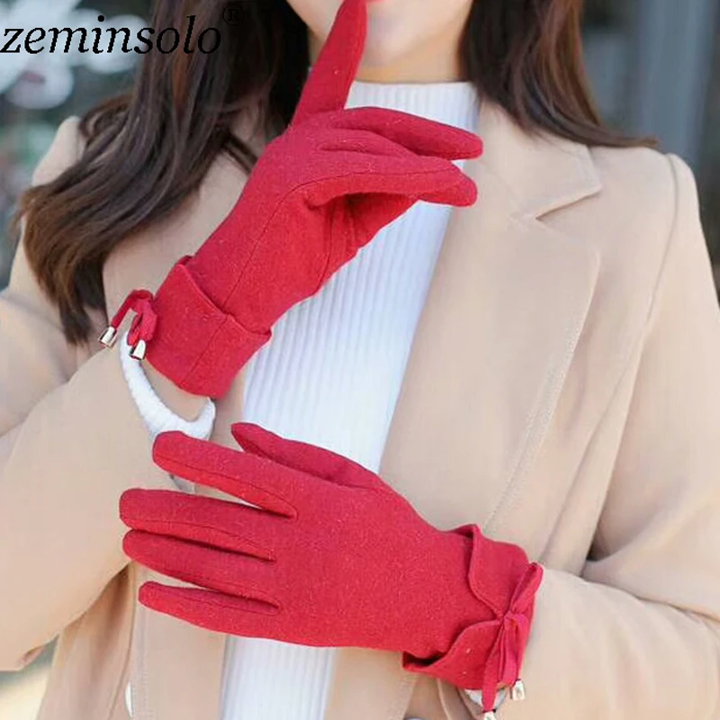 1 Pair Fashion Beautiful Girl Bow Leather Gloves For Touch Screen Winter Warm Wrist Gloves Mittens Women Gloves Female Gloves
1 Pair Fashion Beautiful Girl Bow Leather Gloves For Touch Screen Winter Warm Wrist Gloves Mittens Women Gloves Female Gloves