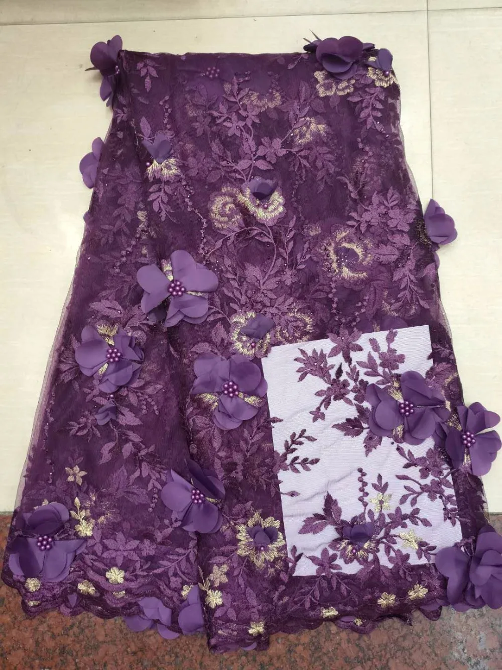 Hot Sale African Lace Fabric With 3D Flower And Beads 2018 Latest Lace Fabric High Quality 3D Lace Fabric For Wedding Dress H4
Hot Sale African Lace Fabric With 3D Flower And Beads 2018 Latest Lace Fabric High Quality 3D Lace Fabric For Wedding Dress H4