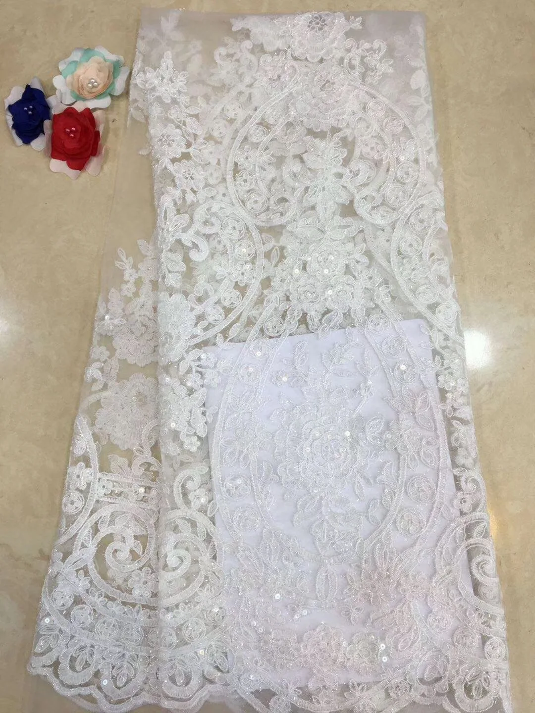 2019 High Quality Guipure French Net Lace Mesh Nigerian Lace Fabrics Embroidered African Lace Fabric D234
2019 High Quality Guipure French Net Lace Mesh Nigerian Lace Fabrics Embroidered African Lace Fabric D234