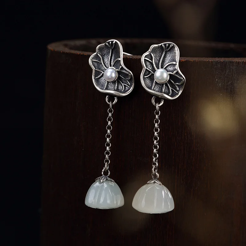2018 Sale Earings Fashion Jewelry Pure Inlay Hetian Jade Lotus Leaf Restoring Ancient Ways Ms Pearl Pendant Earrings Wholesale
2018 Sale Earings Fashion Jewelry Pure Inlay Hetian Jade Lotus Leaf Restoring Ancient Ways Ms Pearl Pendant Earrings Wholesale