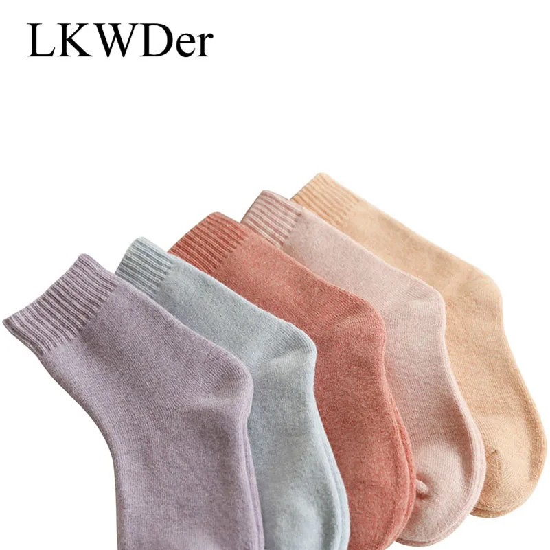 LKWDer 6 Pairs Autumn Winter Women's Socks Thickening Terry Socks Coral Velvet Pure Color Home Foor Socks Women Calcetines Mujer
LKWDer 6 Pairs Autumn Winter Women's Socks Thickening Terry Socks Coral Velvet Pure Color Home Foor Socks Women Calcetines Mujer