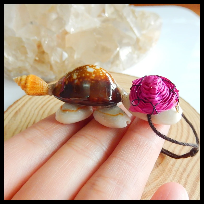 Semi-precious stones, Jewelry accessories, birthday Christmas gift,Shell intarsia Tortoise Pendant Bead,63x24x20mm,10g
Semi-precious stones, Jewelry accessories, birthday Christmas gift,Shell intarsia Tortoise Pendant Bead,63x24x20mm,10g