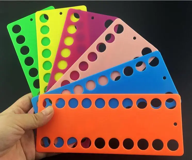10pcs random color big hole thread pad plastic floss organizer plate sheet for cross x stitching sewing DIY craft
10pcs random color big hole thread pad plastic floss organizer plate sheet for cross x stitching sewing DIY craft