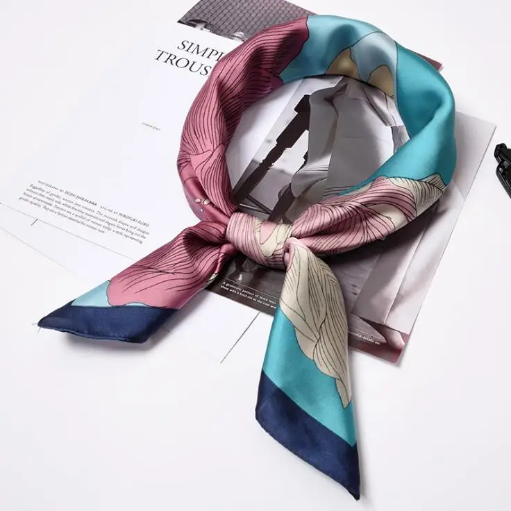 yishine New 70x70cm Women Multifunction Polyester Silk Scarf Blooming Flowers Printed Satin Small Square Wraps Scarves Shawl
yishine New 70x70cm Women Multifunction Polyester Silk Scarf Blooming Flowers Printed Satin Small Square Wraps Scarves Shawl